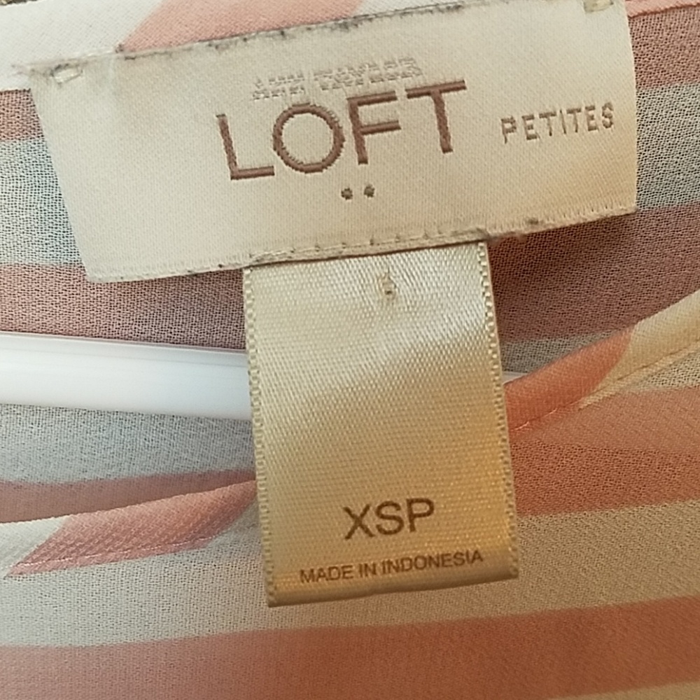 ❤Loft Petite XSP Sheer Pink and White Striped Top - Picture 2 of 6